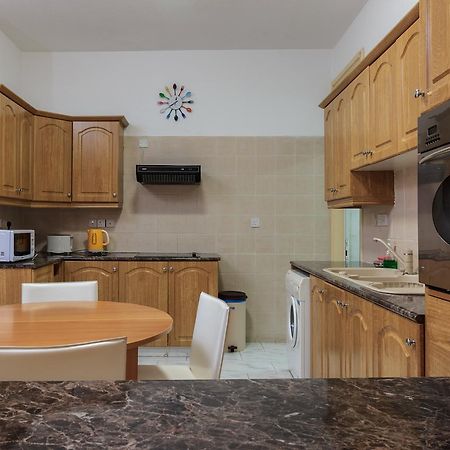 Les Palmiers House Apartment Larnaca Exterior photo