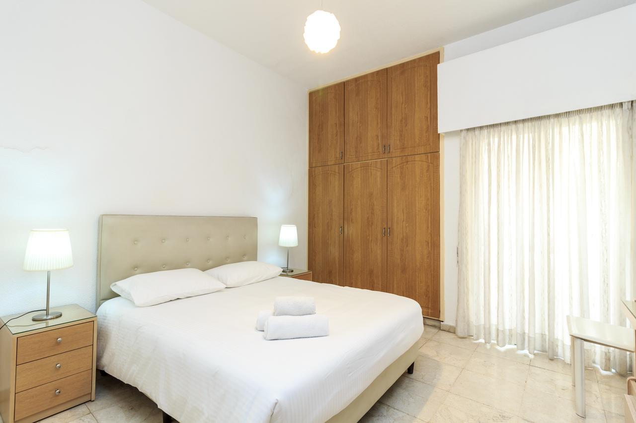 Les Palmiers House Apartment Larnaca Exterior photo